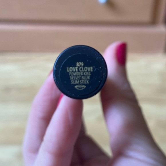 NIB! MAC ❤️”Love cove” NIB ❤️‍🔥 powder kiss slim - Picture 5 of 13